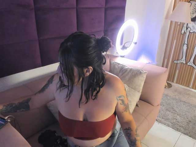 katrinadirtyx live cam on BongaCams