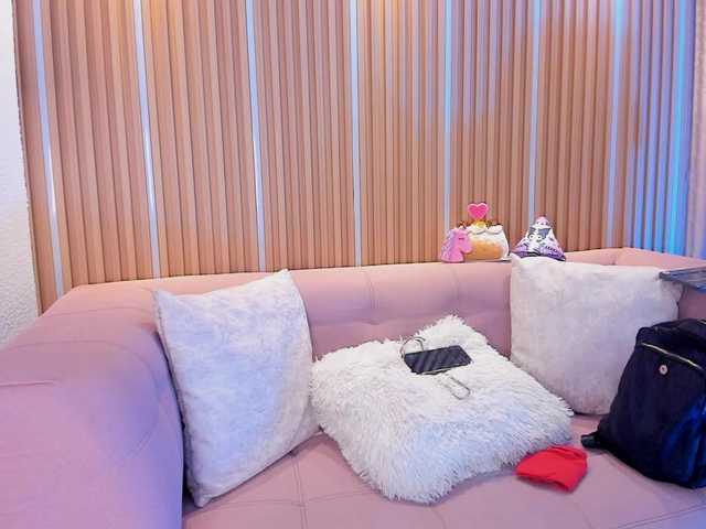 katrinadirtyx live cam on BongaCams