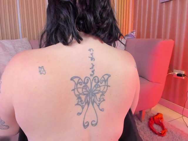 katrinadirtyx live cam on BongaCams