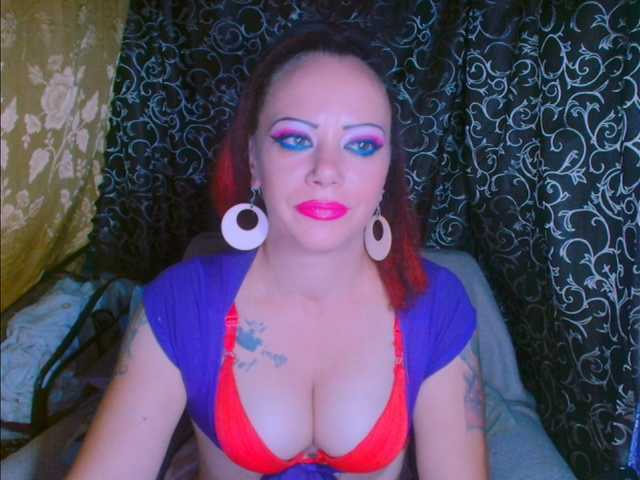 alicesensuel live webcam show