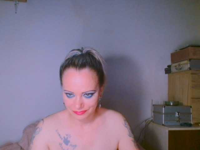 alicesensuel