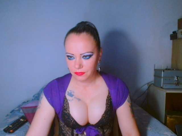 alicesensuel