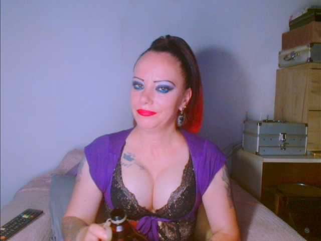 alicesensuel