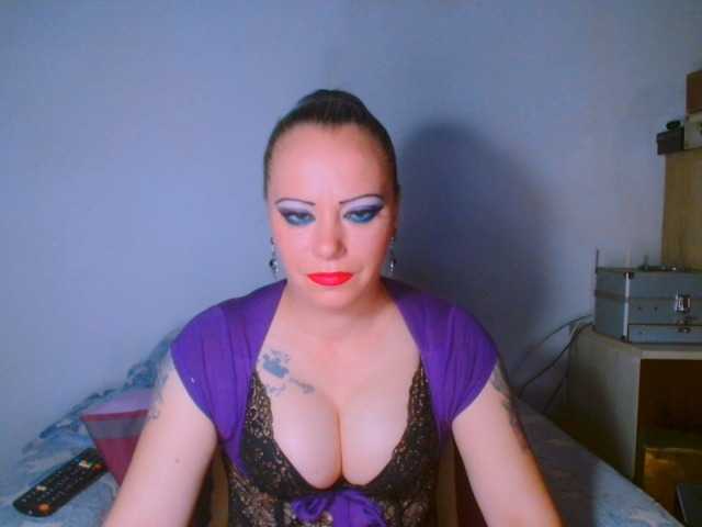alicesensuel