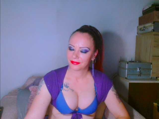 alicesensuel