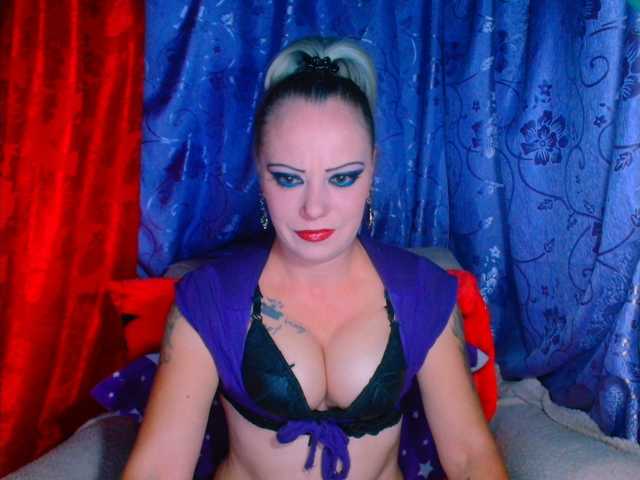 alicesensuel