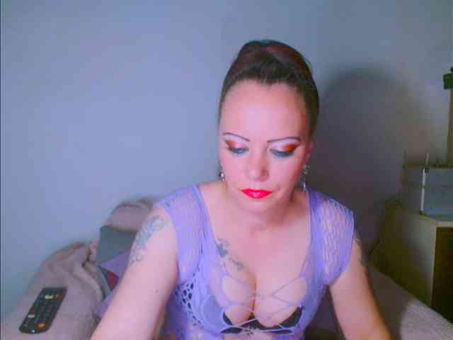 alicesensuel
