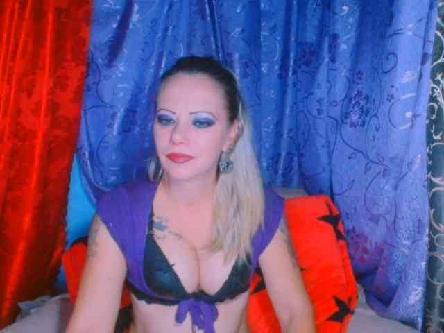 Modella: alicesensuel