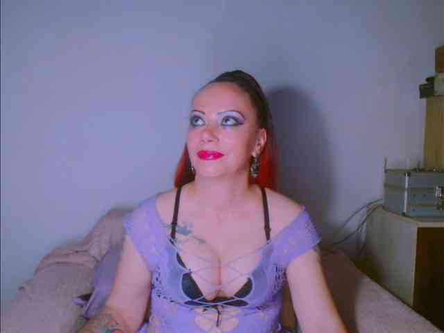 alicesensuel
