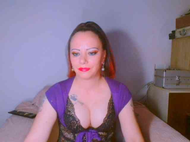 Modella: alicesensuel