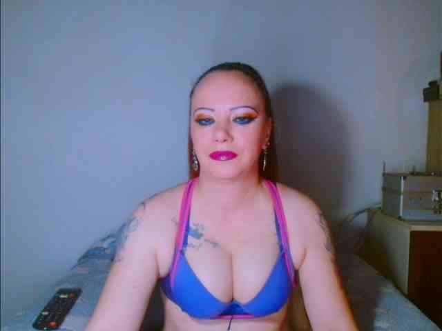 alicesensuel