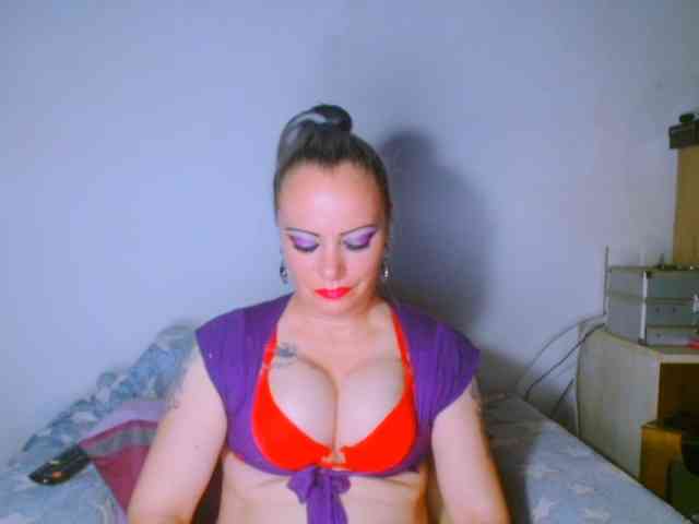 alicesensuel