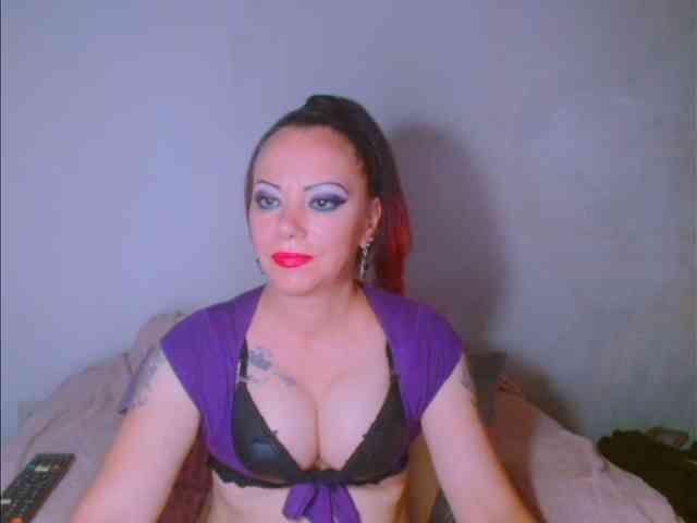 Modella: alicesensuel
