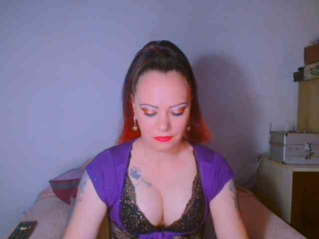 Modella: alicesensuel