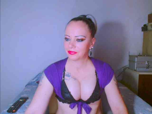 alicesensuel