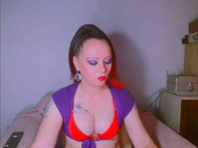 Modella: alicesensuel