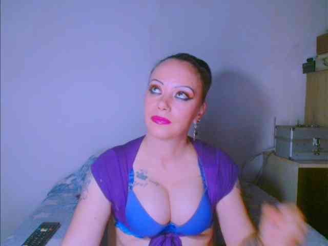 alicesensuel