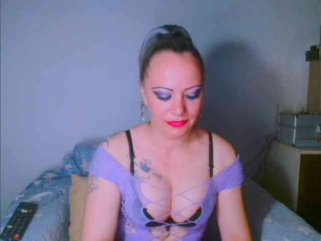 Modella: alicesensuel