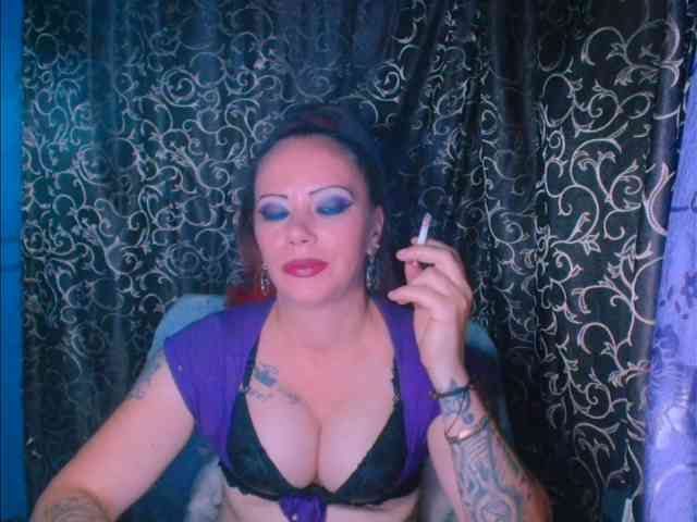 Modella: alicesensuel