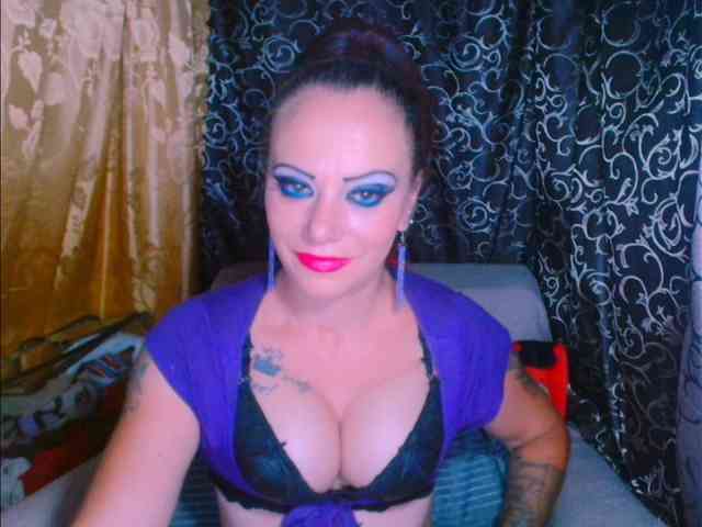 Modella: alicesensuel