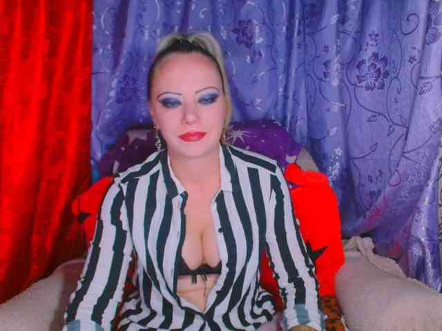 Modella: alicesensuel