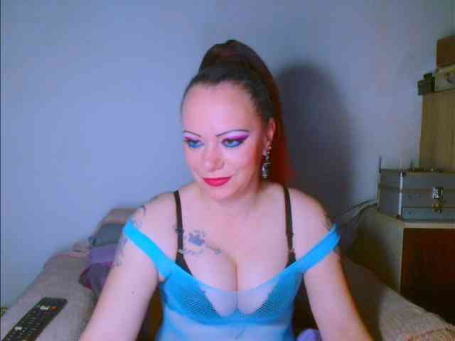 alicesensuel webcam
