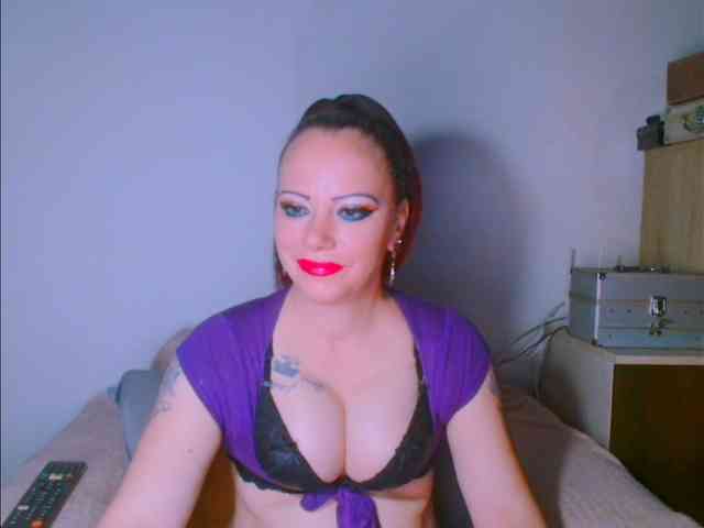 alicesensuel