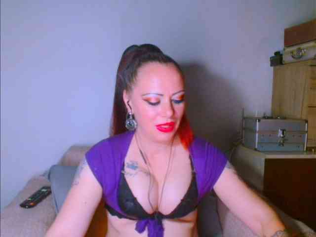 alicesensuel