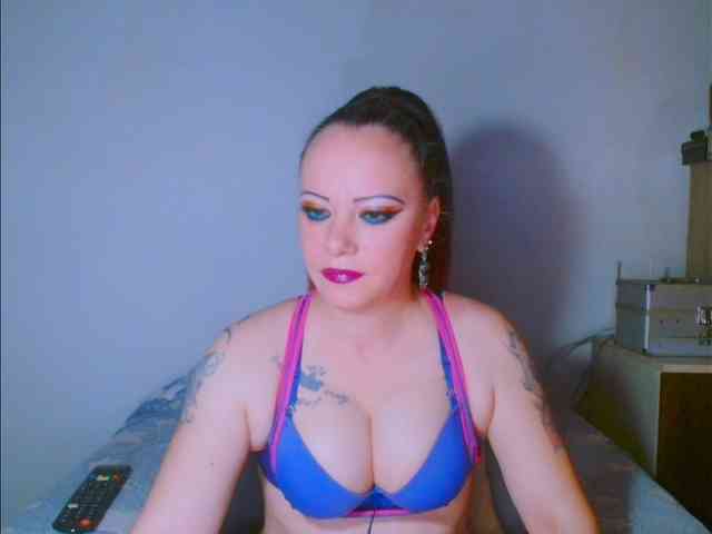 Modella: alicesensuel