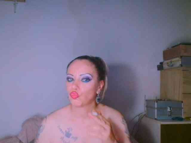 Modella: alicesensuel