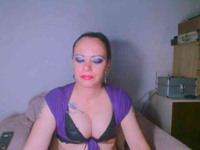 Modella: alicesensuel