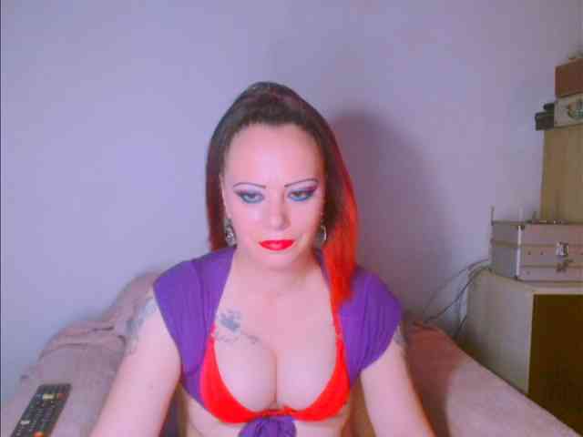 Modella: alicesensuel