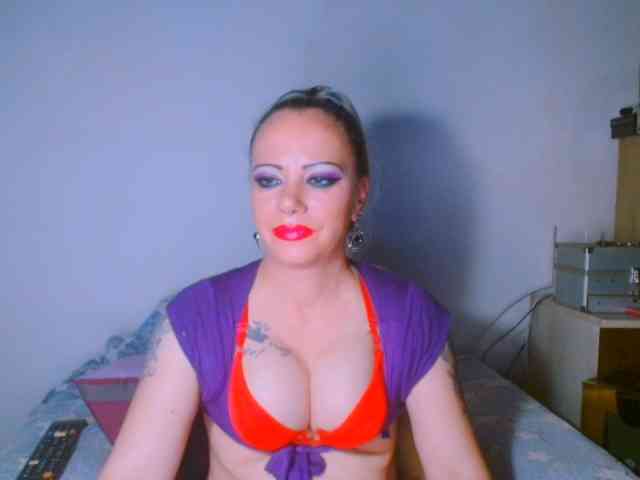 alicesensuel