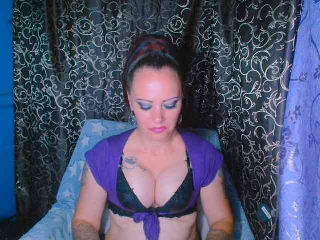 Modella: alicesensuel