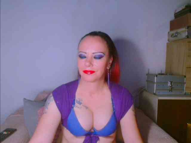 Modella: alicesensuel