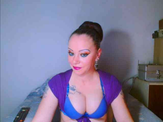 alicesensuel