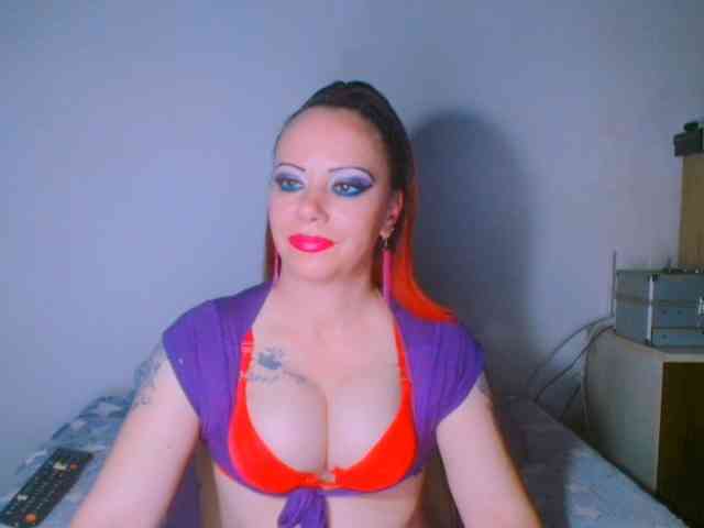 Modella: alicesensuel
