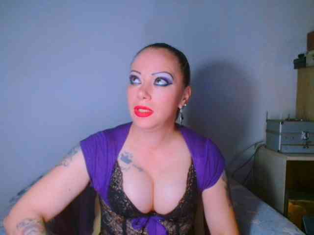 Modella: alicesensuel