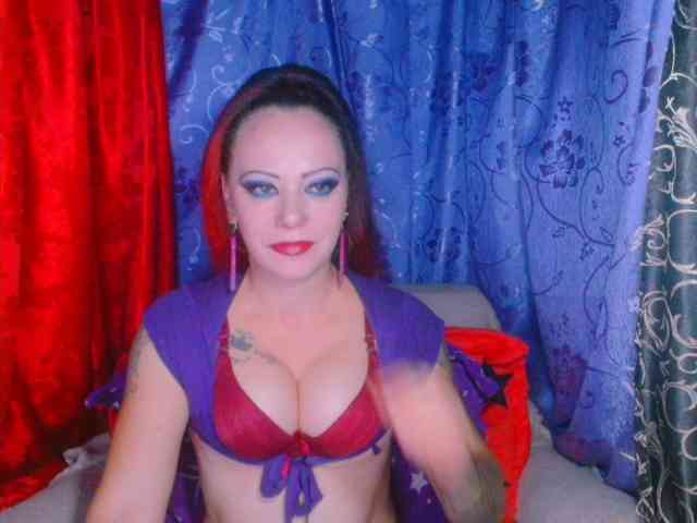 alicesensuel