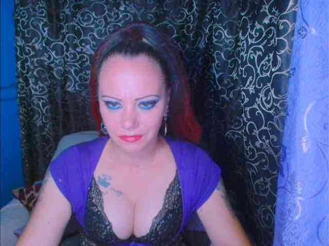 Modella: alicesensuel