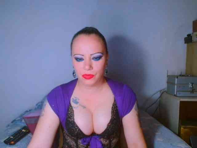 Modella: alicesensuel