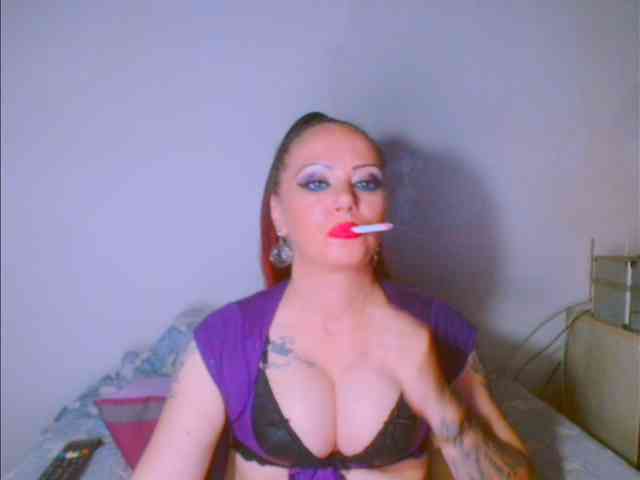 Modella: alicesensuel