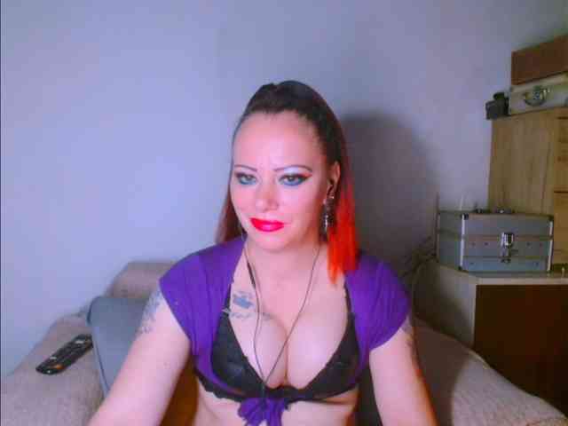 alicesensuel