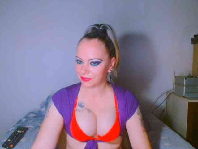 Modella: alicesensuel