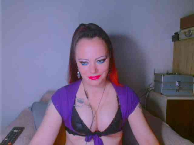 Modella: alicesensuel