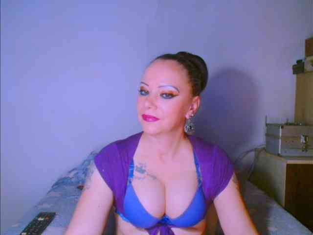 alicesensuel