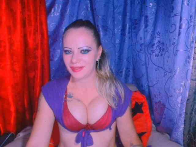 alicesensuel