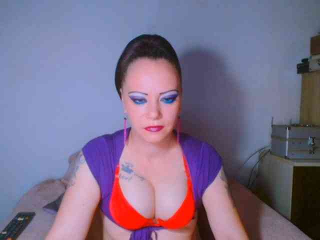 Modella: alicesensuel