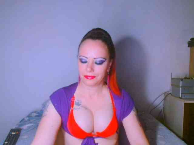 alicesensuel