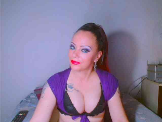 alicesensuel